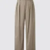 Men’s Pleated Wide Pants