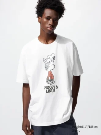 Unisex Peanuts Ut Graphic T-Shirt