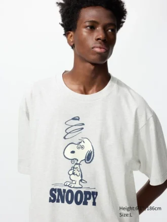 Unisex Peanuts Ut Graphic T-Shirt