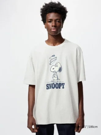 Unisex Peanuts Ut Graphic T-Shirt