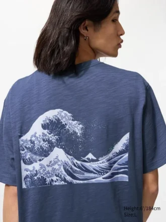 Unisex Ukiyo-E Blue Ut Graphic T-Shirt