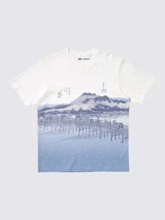 Unisex Ukiyo-E Blue Ut Graphic T-Shirt