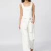 Women’s 3D Knit Ribbed Sleeveless Sweater
