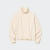 Women’s 3D Knit Souffle Yarn Long-Sleeve Sweater