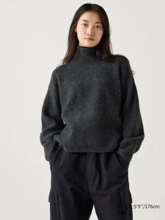 Women’s Souffle Yarn Sweater | High Neck