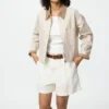 Women’s Zip-Up Short Jacket
